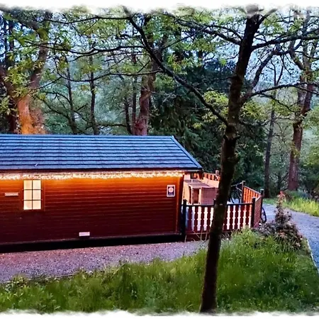 Blelham Tarn Rustic Cabin In Tranquil Woodland Ambleside Extérieur photo